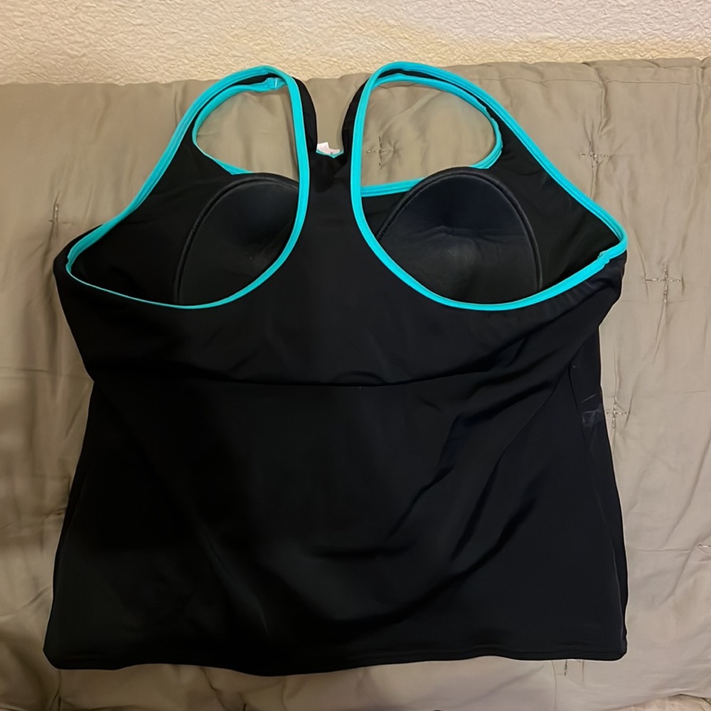 Swim Tank - Picture 3 of 3